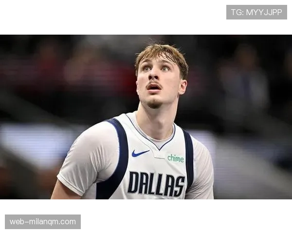 库珀·弗拉格换防压制首发锋线 提升防守稳定性