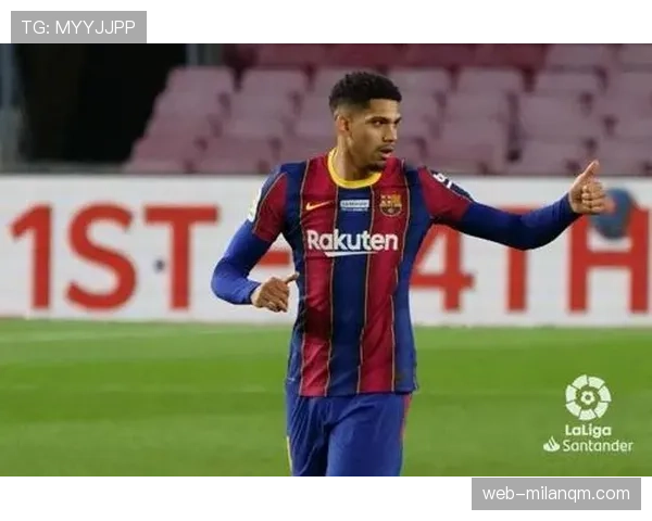 维拉蒂与布斯克茨：控球重心下沉，组织路径分化